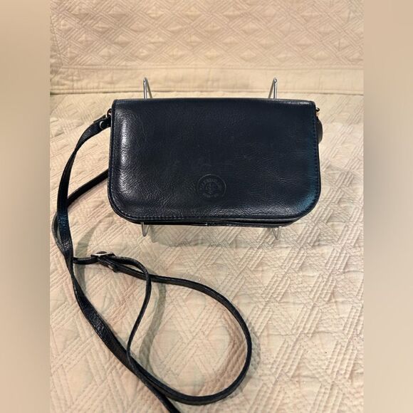 L’ Artigiano Handbags - L’ Artigiano leather purse